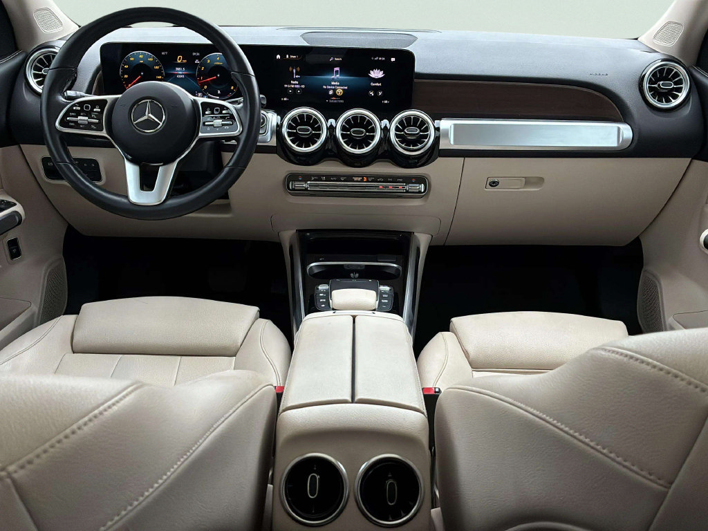 Used 2023 Mercedes-Benz GLB 250 image 25