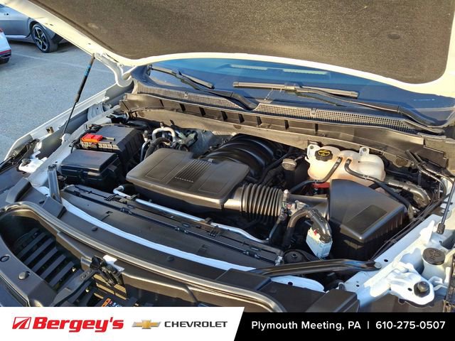 Used 2025 Chevrolet Suburban LT AWD/4WD image 30