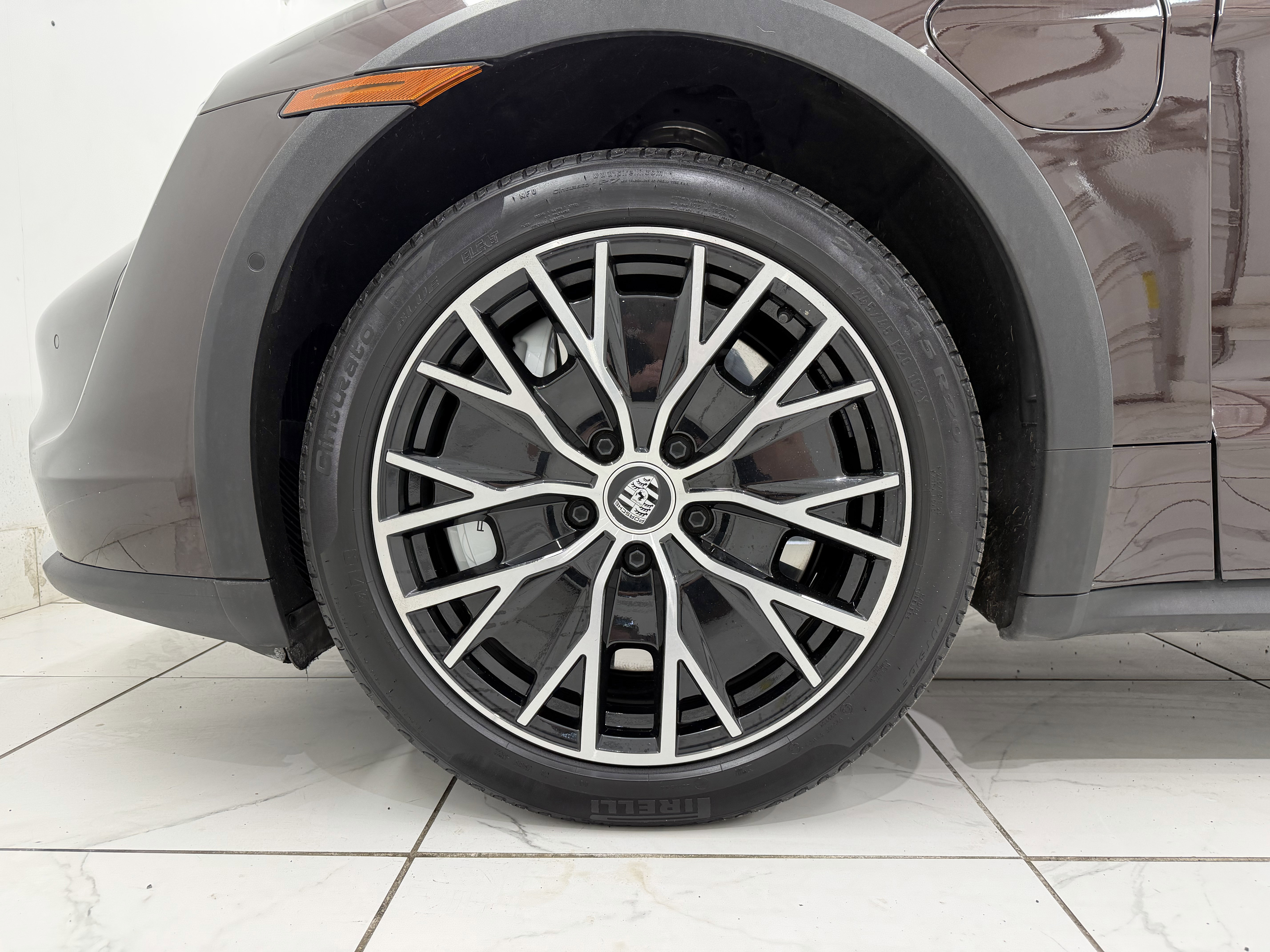 Certified 2023 Porsche Taycan Turbo image 16