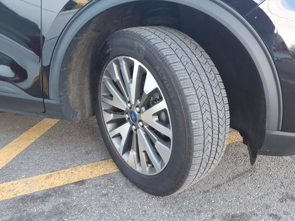 Used 2022 Ford Escape Titanium image 26