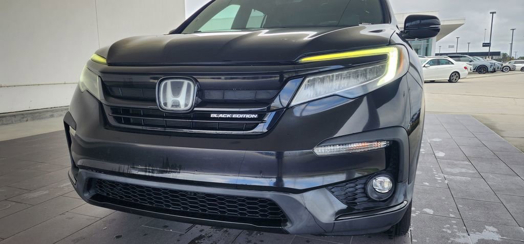 Used 2020 Honda Pilot Black Edition image 2