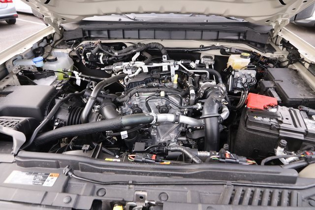 New 2025 Ford Bronco 4-Door image 26