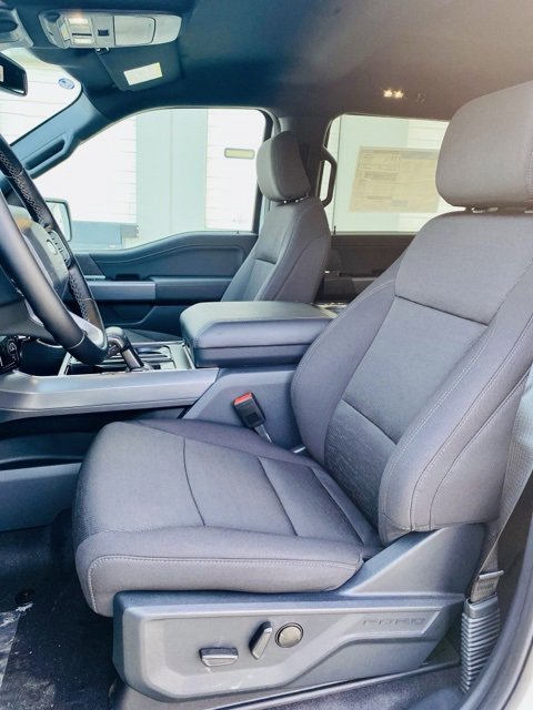 New 2026 Ford F150 XLT w/ Equipment Group 302A MID image 11