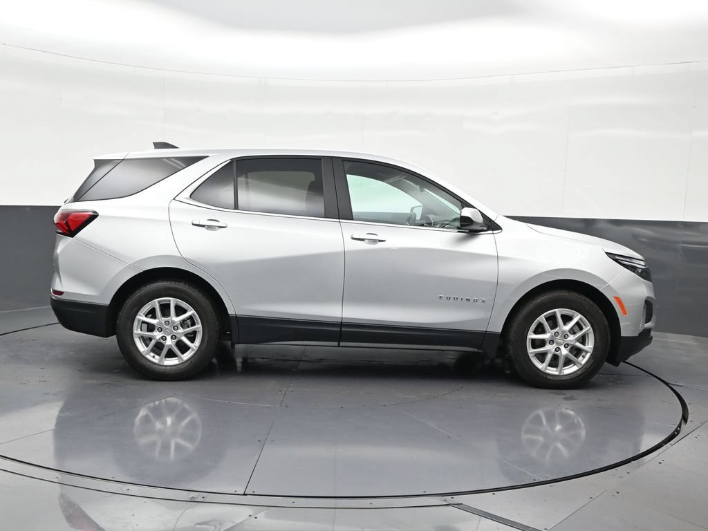 Used 2022 Chevrolet Equinox LT FWD image 7