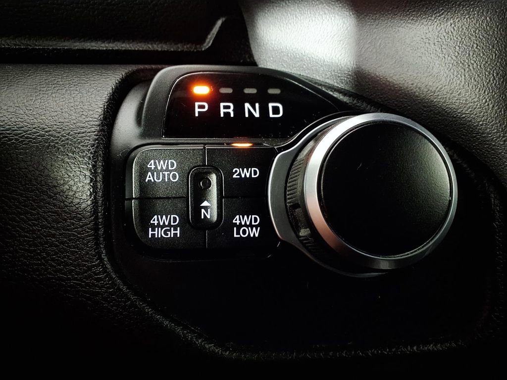 Used 2019 RAM 1500 Big Horn image 16