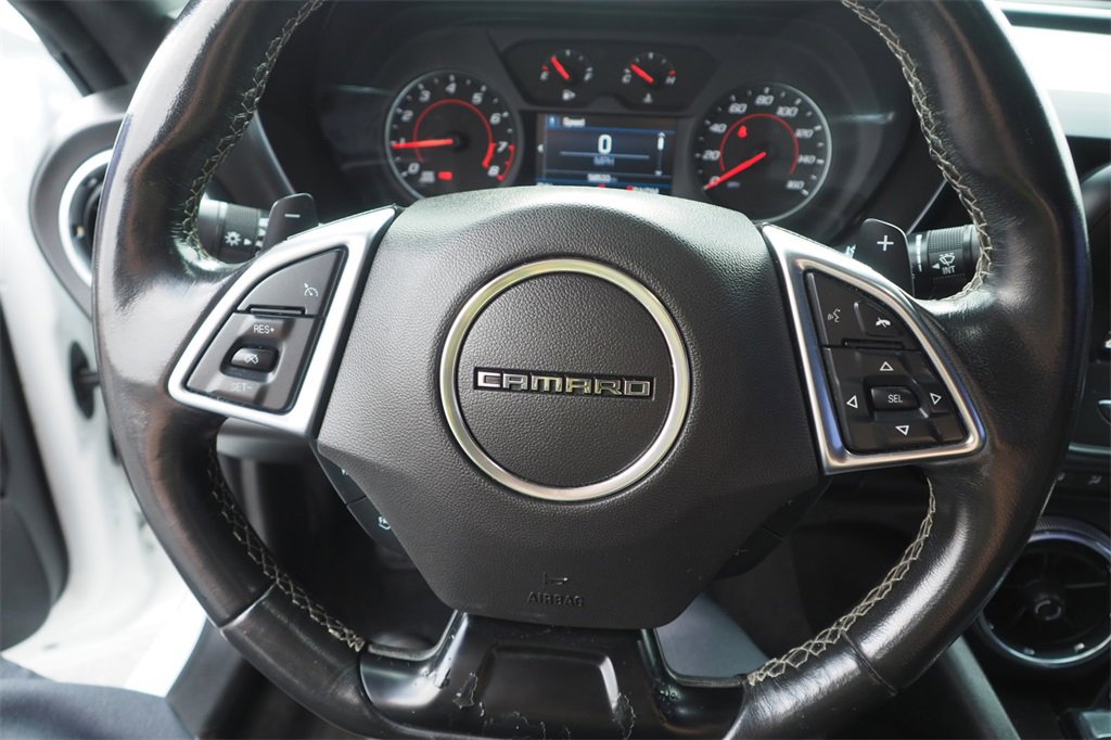 Used 2020 Chevrolet Camaro LS image 27