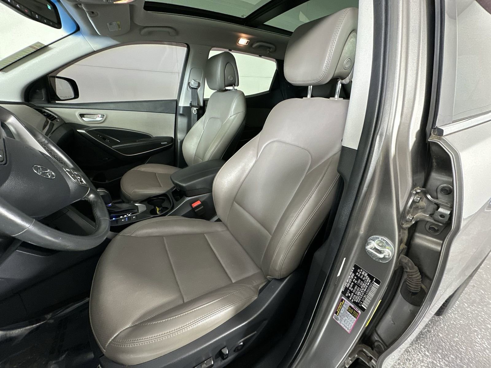 Used 2017 Hyundai Santa Fe Sport image 15