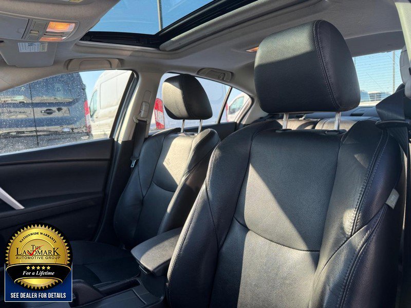 Used 2013 MAZDA MAZDA3 i Grand Touring image 9