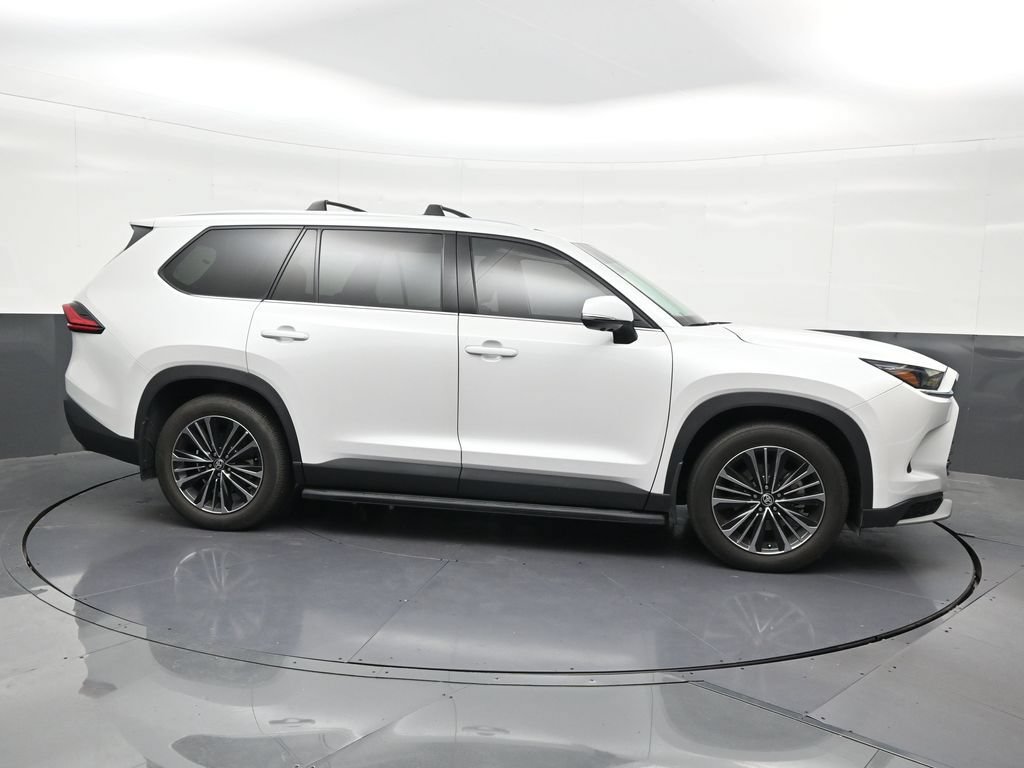 Used 2024 Toyota Grand Highlander AWD Hybrid image 7