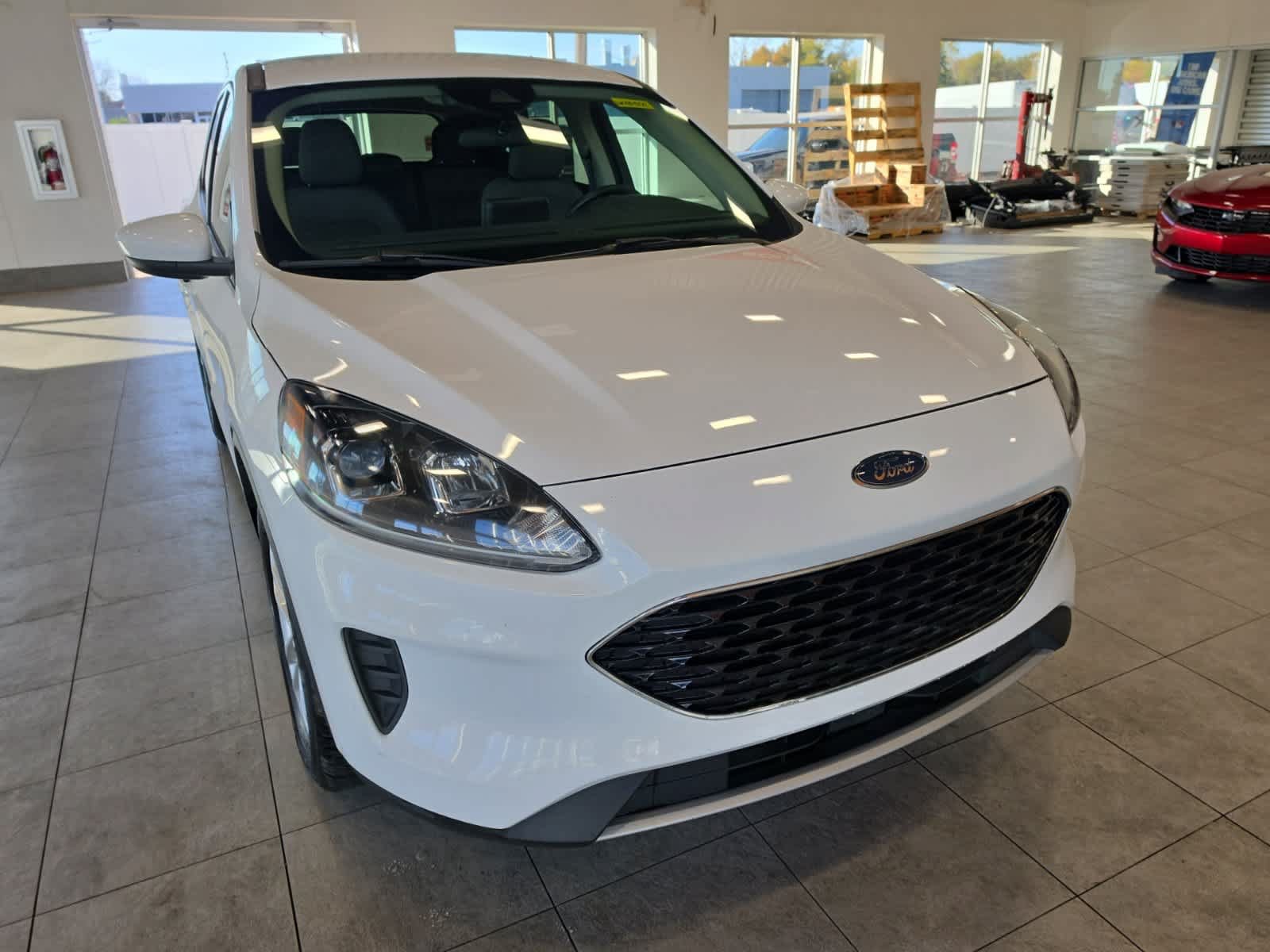 Used 2020 Ford Escape SE AWD/4WD image 3