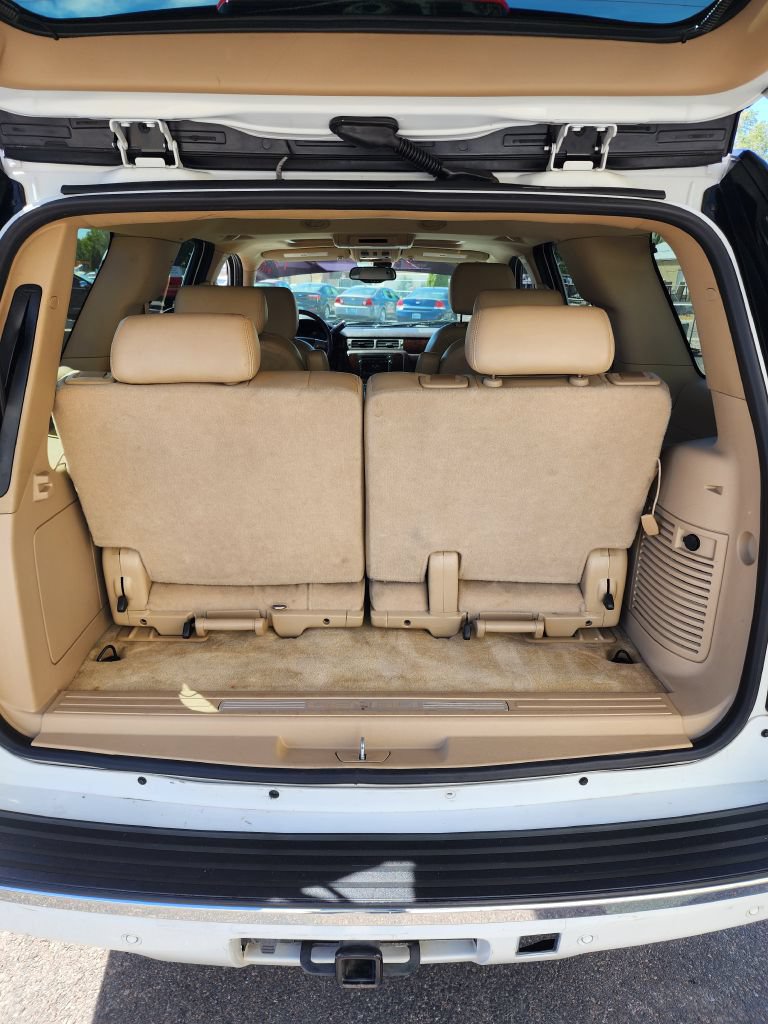 Used 2008 GMC Yukon Denali AWD/4WD image 6