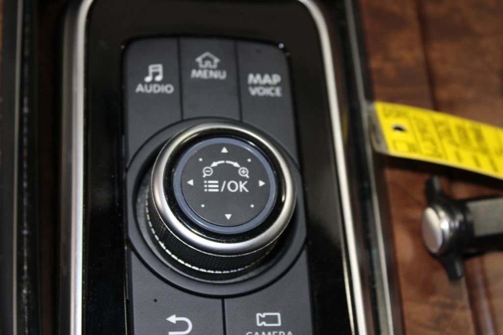 Used 2024 Nissan Armada SL w/ Captain's Chairs Package image 59