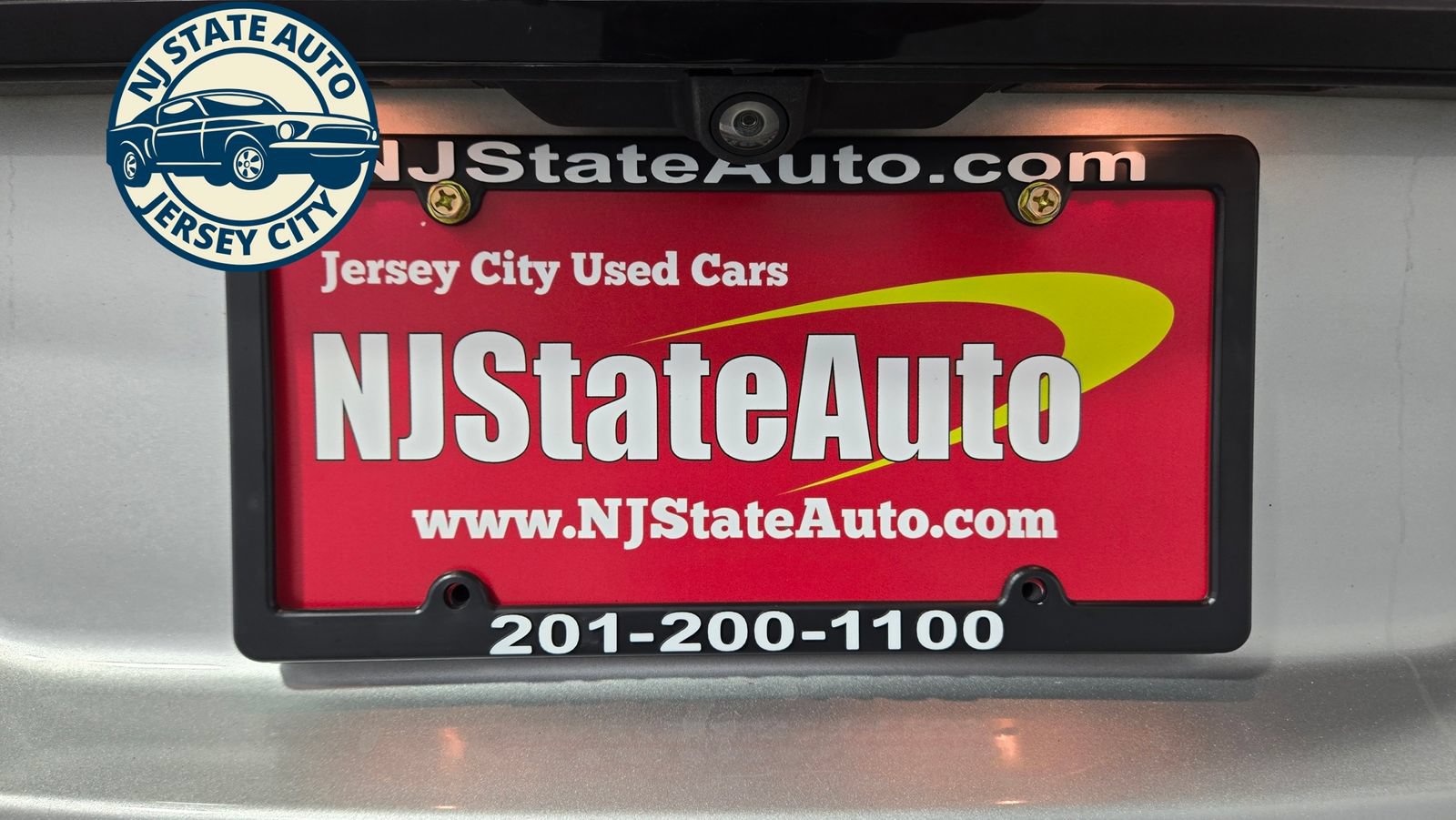 Used 2018 Ford Edge Titanium w/ Equipment Group 302A AWD/4WD image 32