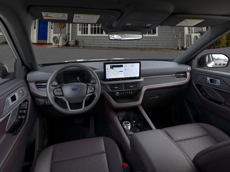 New 2026 Ford Explorer Platinum image 9
