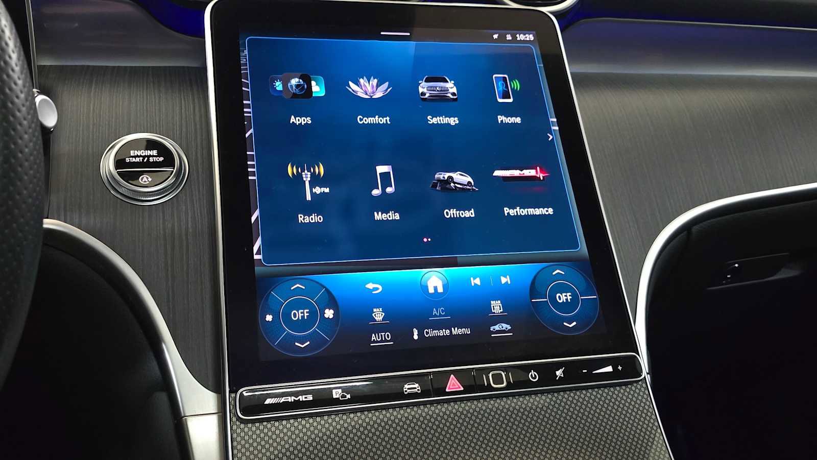 Certified 2024 Mercedes-Benz GLC 43 AMG AMG GLC 43 image 31