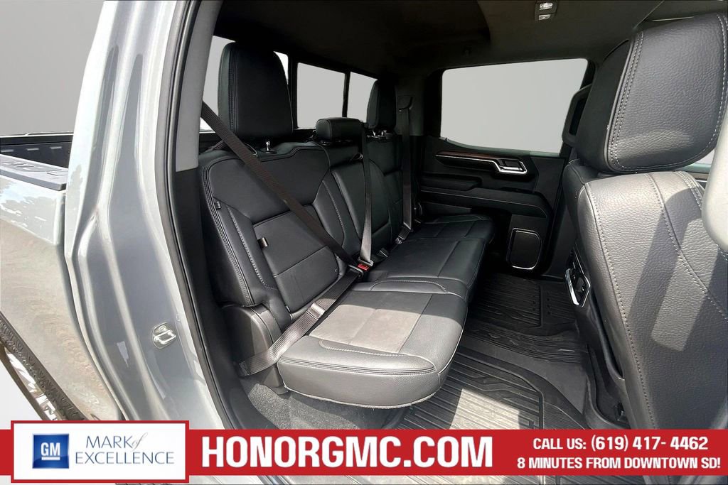 Used 2024 GMC Sierra 1500 Denali w/ Technology Package AWD/4WD image 25