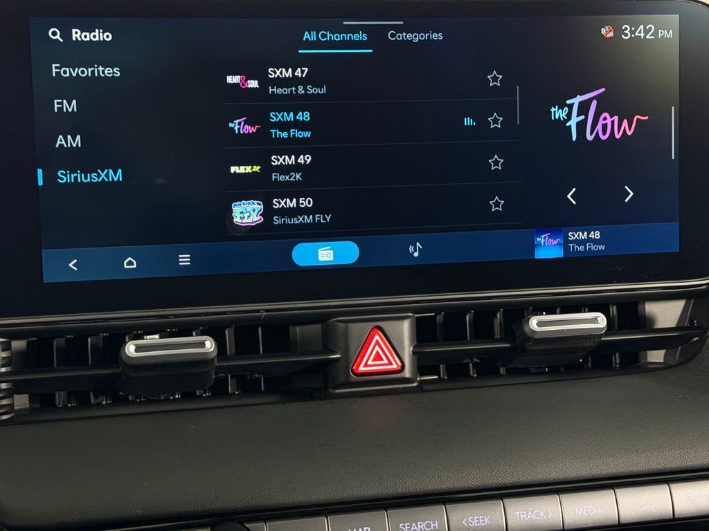 Used 2025 Hyundai Ioniq 5 SEL image 18