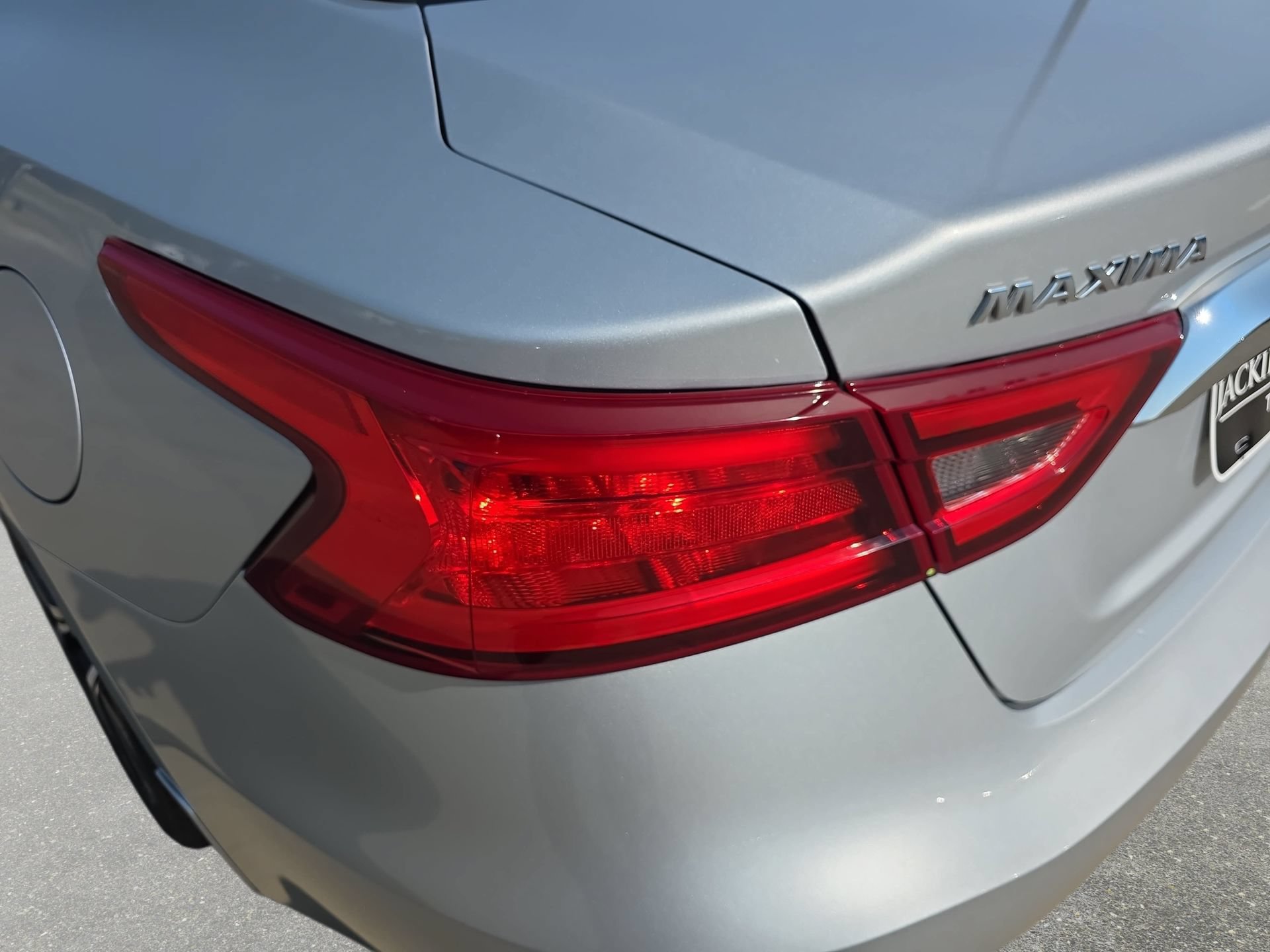 Used 2018 Nissan Maxima Platinum FWD image 32