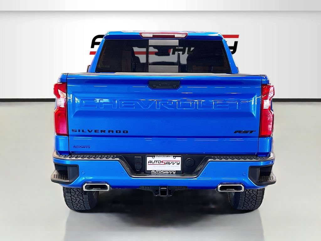 Used 2025 Chevrolet Silverado 1500 RST AWD/4WD image 6