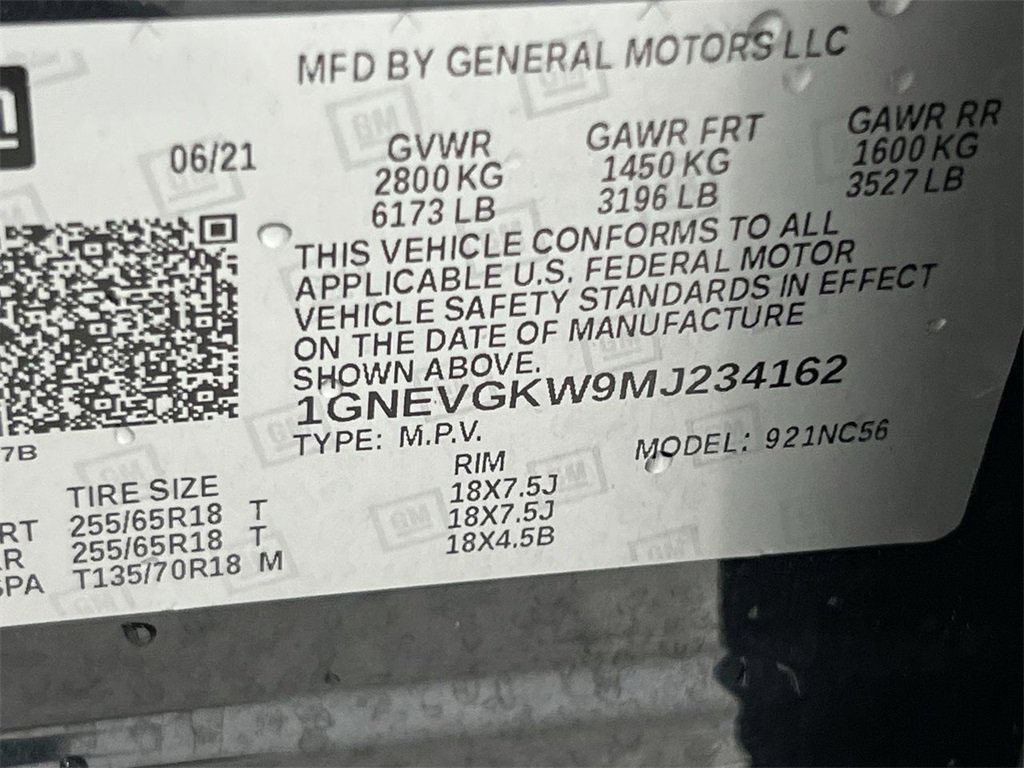 Used 2021 Chevrolet Traverse LT image 28