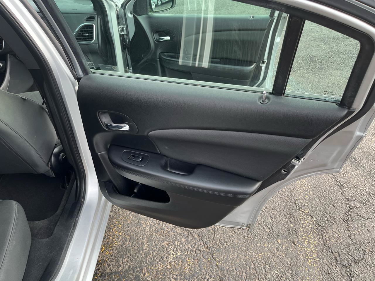 Used 2012 Chrysler 200 Touring w/ Cold Weather Group FWD image 29
