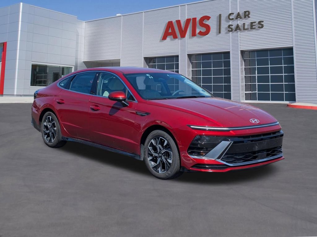 Used 2025 Hyundai Sonata SEL image 3