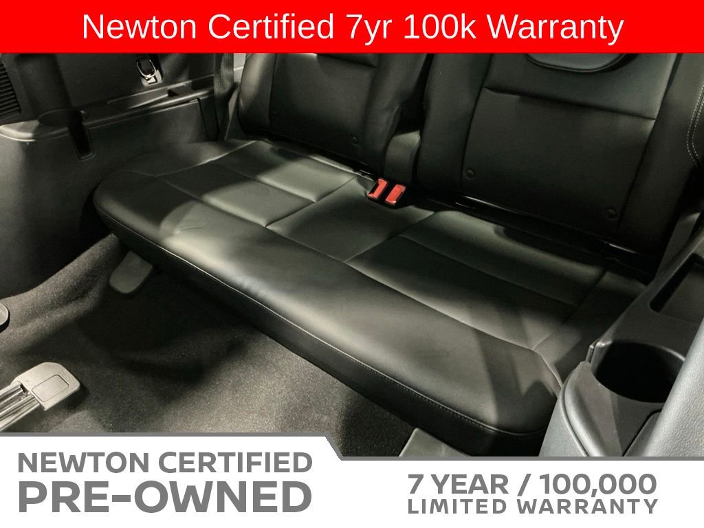 Used 2021 Ford Explorer XLT w/ Equipment Group 202A AWD/4WD image 20