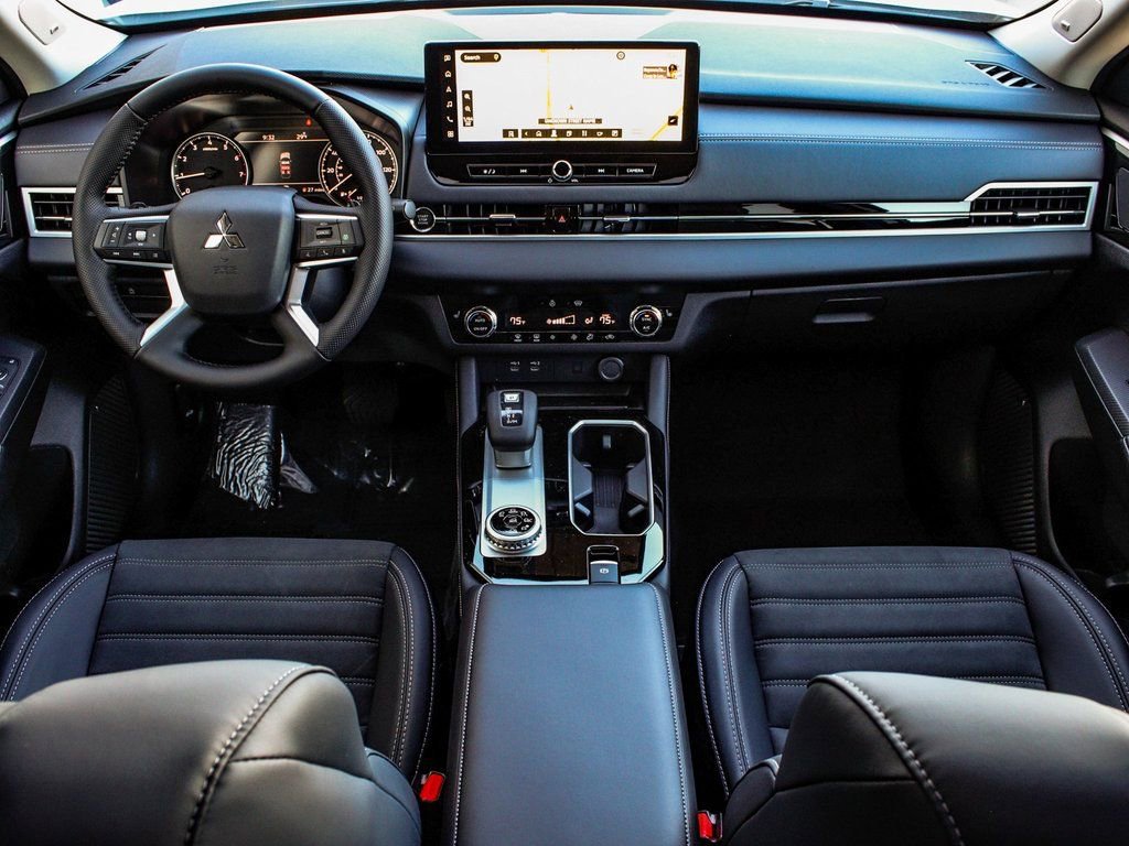 New 2026 Mitsubishi Outlander Trail Edition image 36