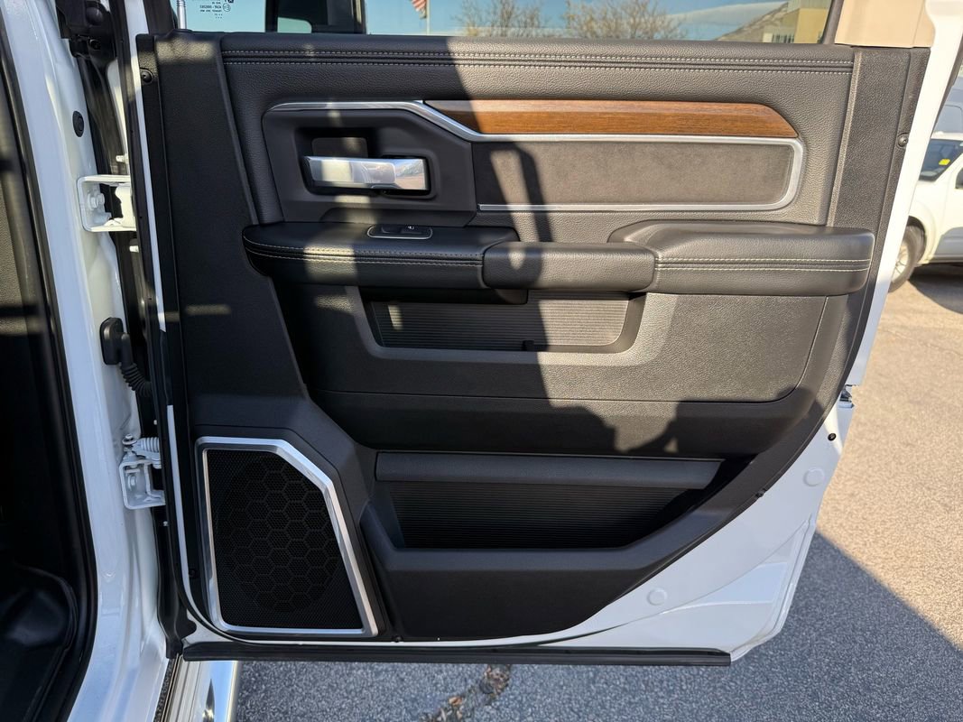 Used 2023 RAM 3500 Laramie w/ Snow Chief Group image 36