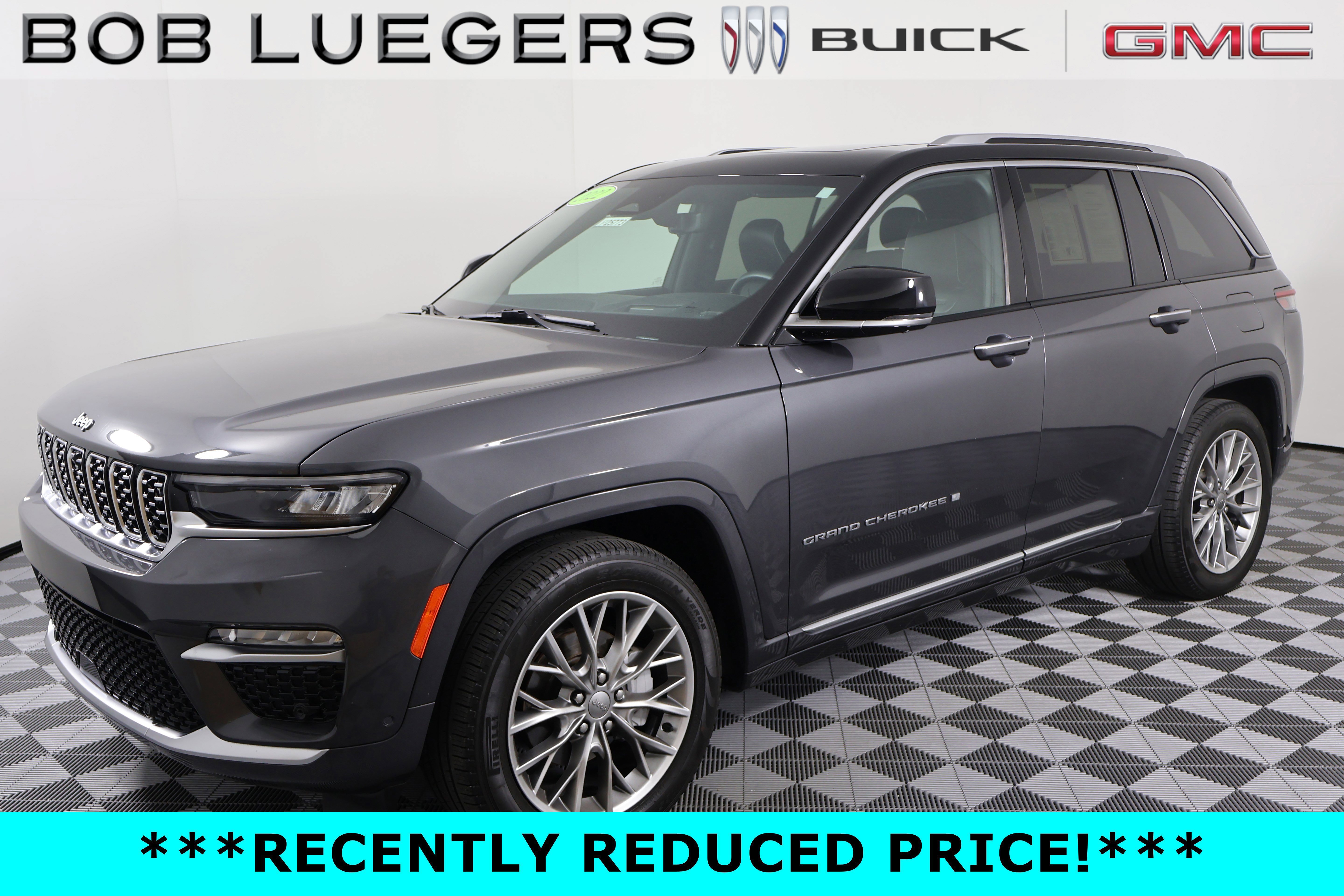 Used 2022 Jeep Grand Cherokee Summit w/ Adv Protech Group IV AWD/4WD image 5