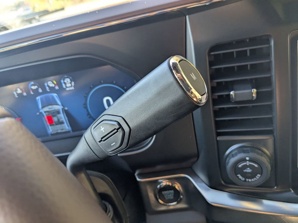 New 2025 Ford F250 King Ranch w/ Chrome Package image 24