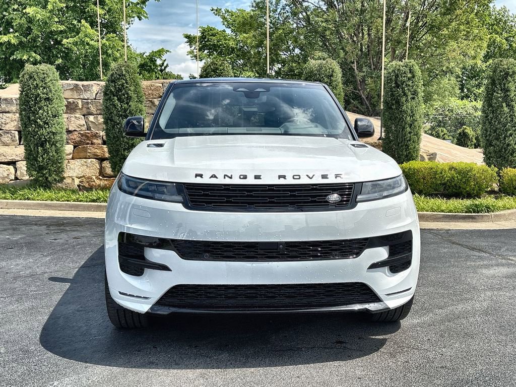 New 2026 Land Rover Range Rover Sport Dynamic SE AWD/4WD image 8