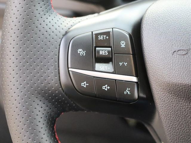 Used 2024 Ford Escape ST-Line Elite w/ Premium Technology Package image 28