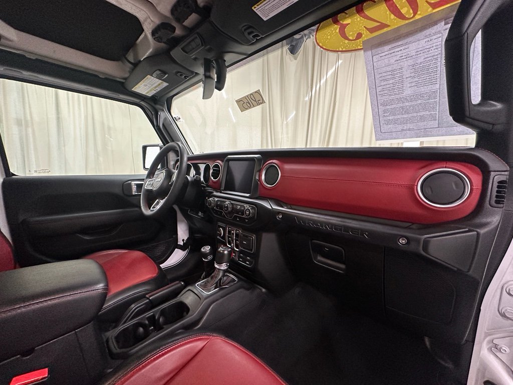 Used 2023 Jeep Wrangler Unlimited Rubicon 4xe image 19