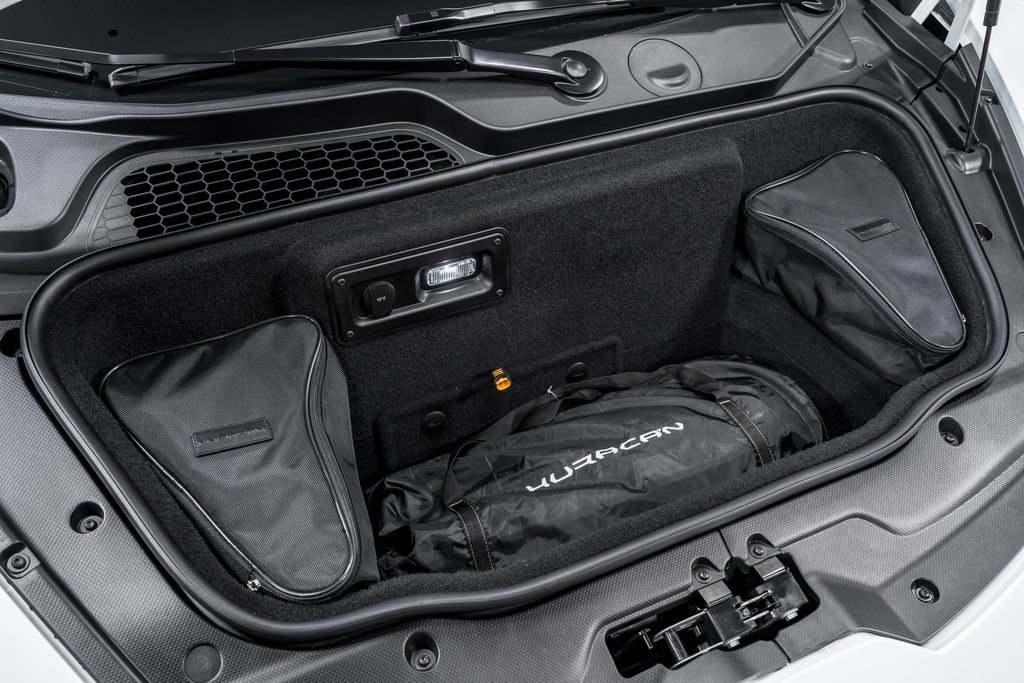 Used 2022 Lamborghini Huracan EVO AWD/4WD image 43