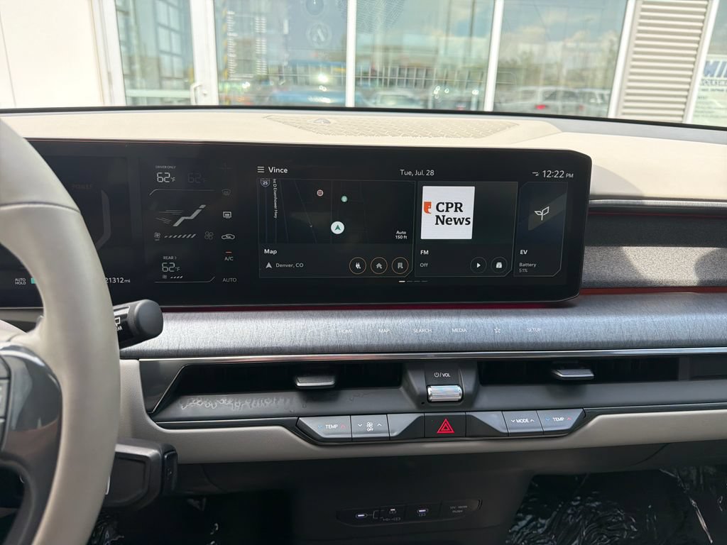 Used 2024 Kia EV9 Land AWD/4WD image 18