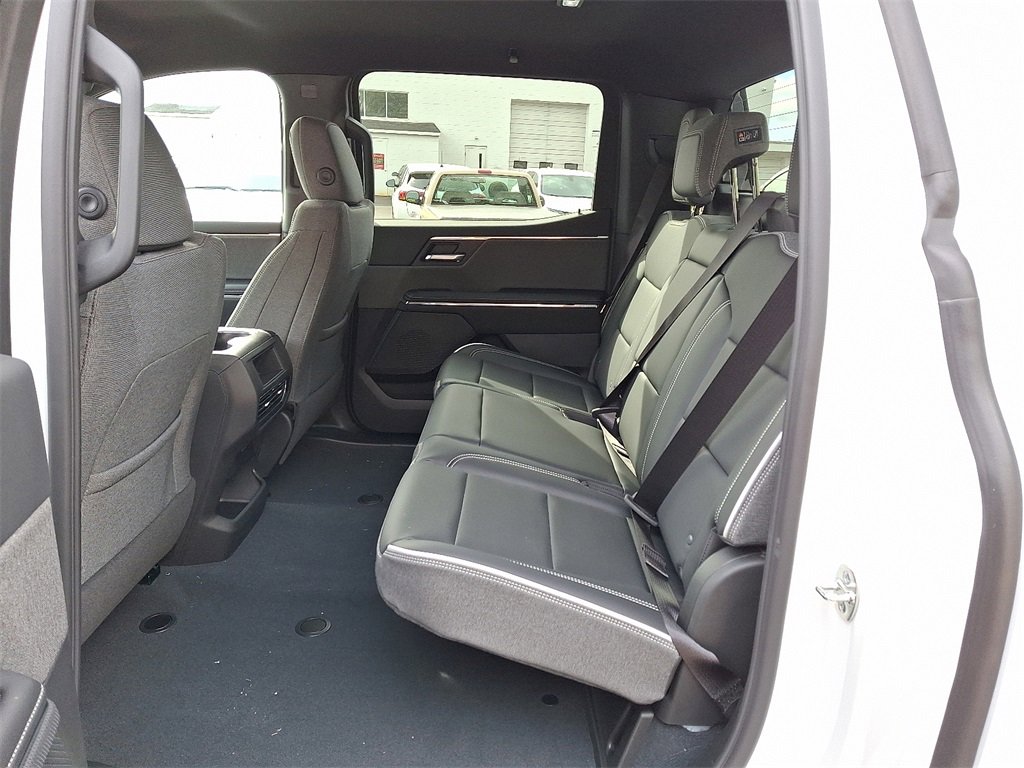 New 2026 GMC Sierra EV Elevation image 7