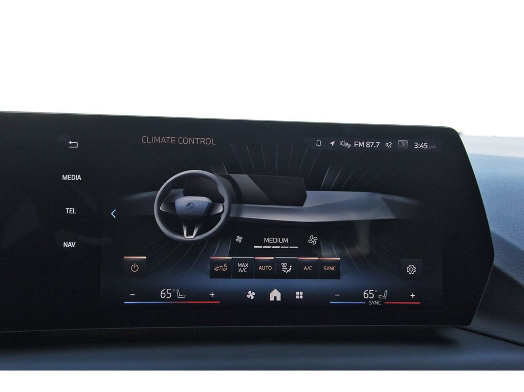 Used 2025 BMW 228i xDrive image 18