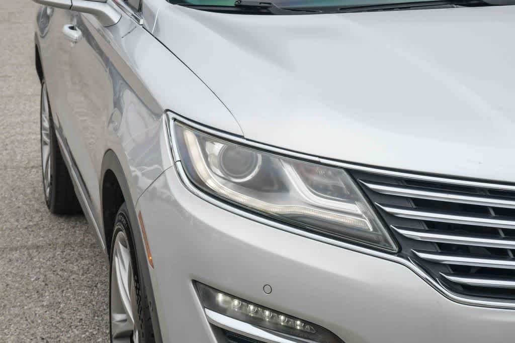Used 2017 Lincoln MKC Reserve AWD/4WD image 4