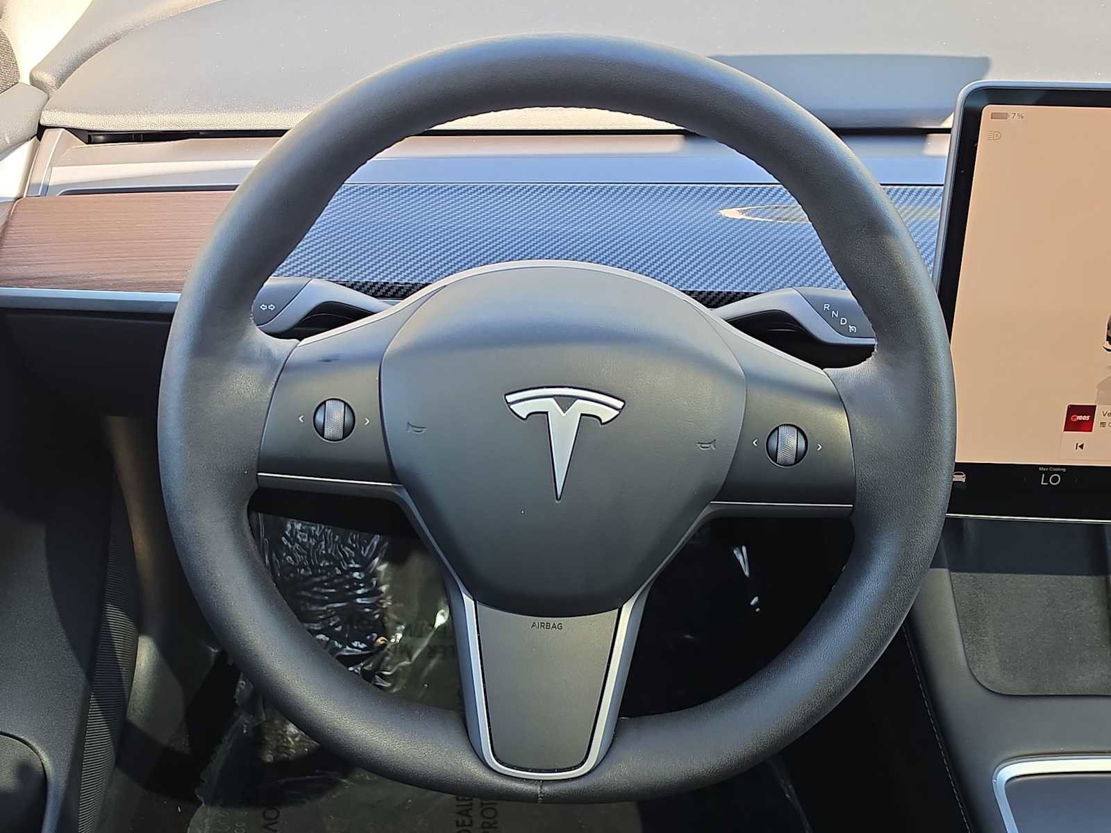 Used 2023 Tesla Model 3 Standard Range image 19