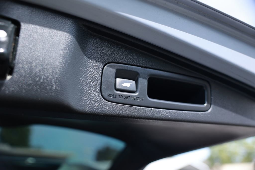 Used 2022 Honda CR-V Touring image 36