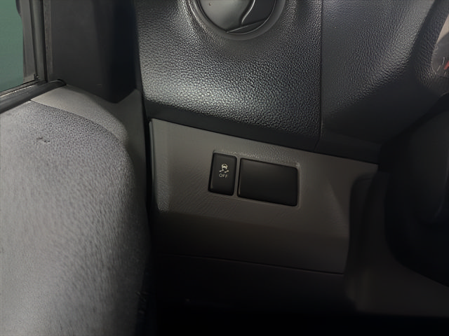 Used 2019 Nissan NV200 S w/ Cruise Control Package FWD image 20