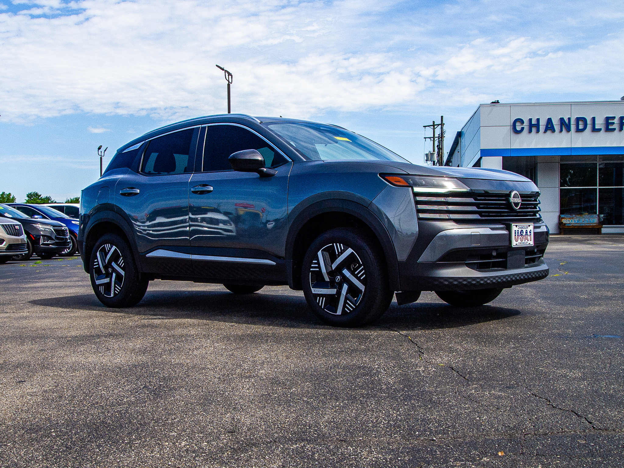 Used 2026 Nissan Kicks SV FWD image 9