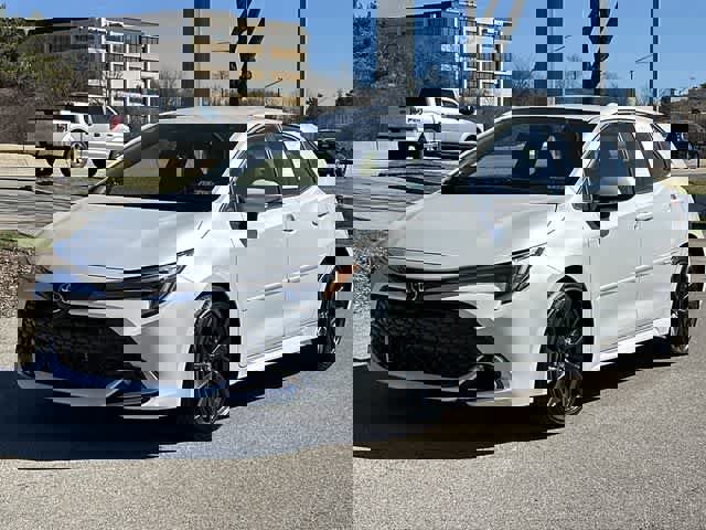 Used 2025 Toyota Corolla XSE image 1