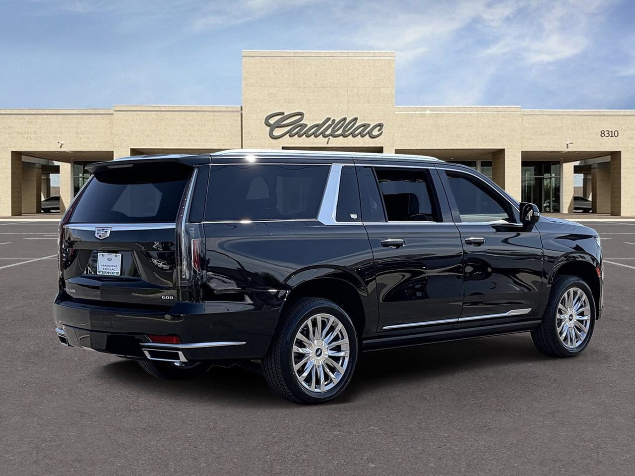 Certified 2024 Cadillac Escalade ESV Premium Luxury w/ Performance Package AWD/4WD image 5