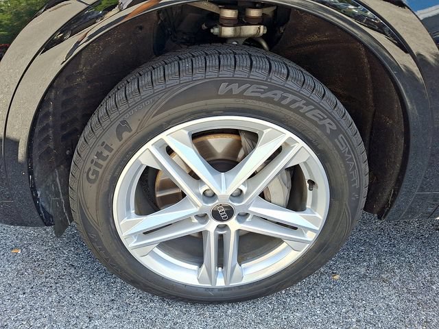 Certified 2024 Audi Q5 e Prestige AWD/4WD image 3