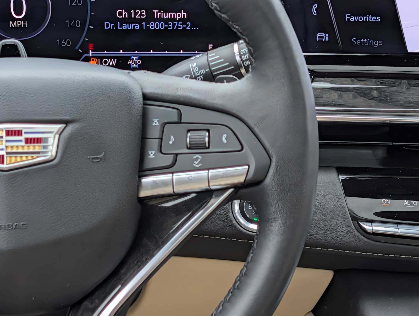 Used 2024 Cadillac Escalade Premium Luxury w/ LPO, Floor Liner Package AWD/4WD image 22