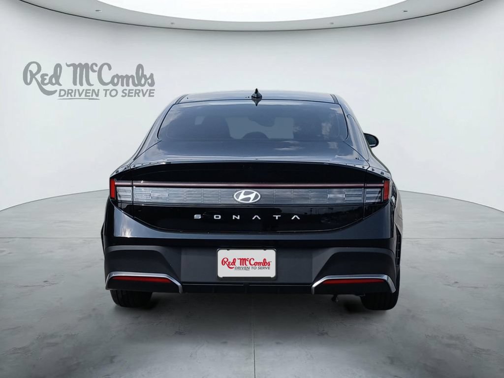 New 2026 Hyundai Sonata SE FWD image 4