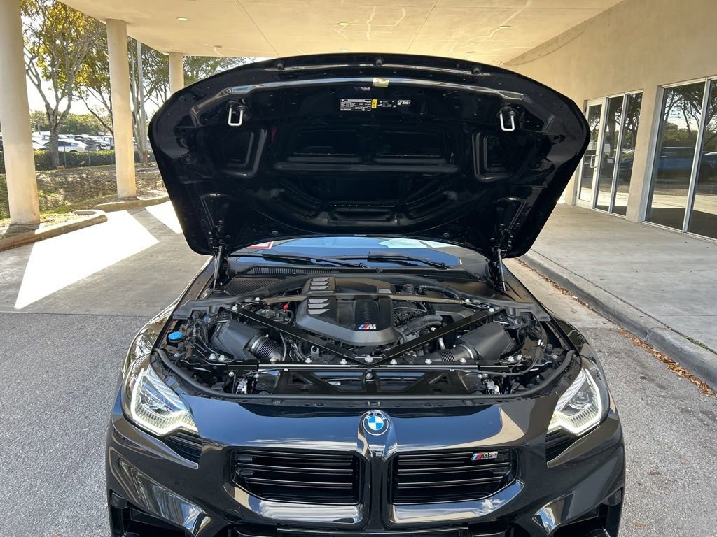 Used 2025 BMW M2 w/ Lighting Package image 12