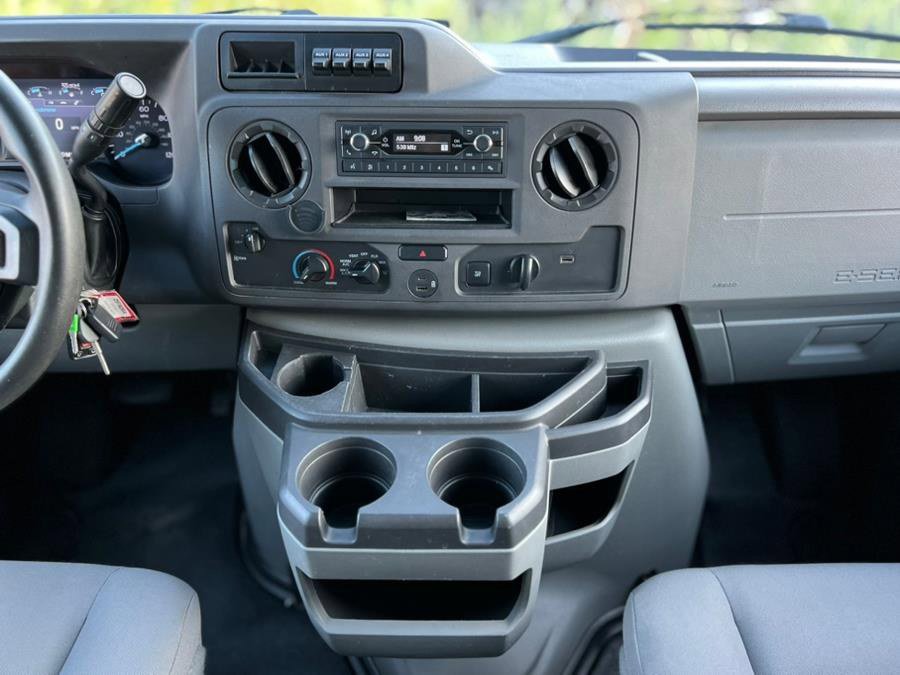 Used 2023 Ford E-350 and Econoline 350 Super Duty w/ Power Windows & Locks Group image 20